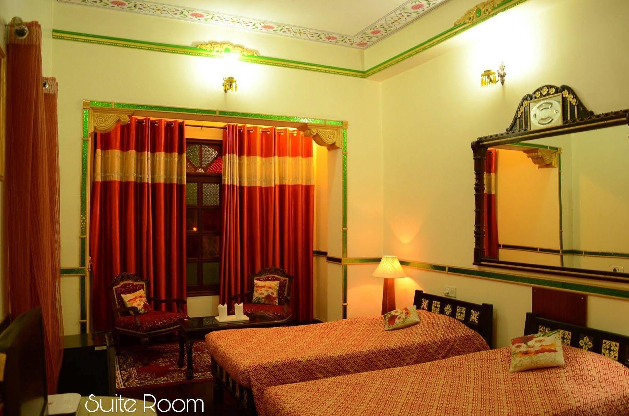 Hotel Vimal Heritage Jaipur Luaran gambar